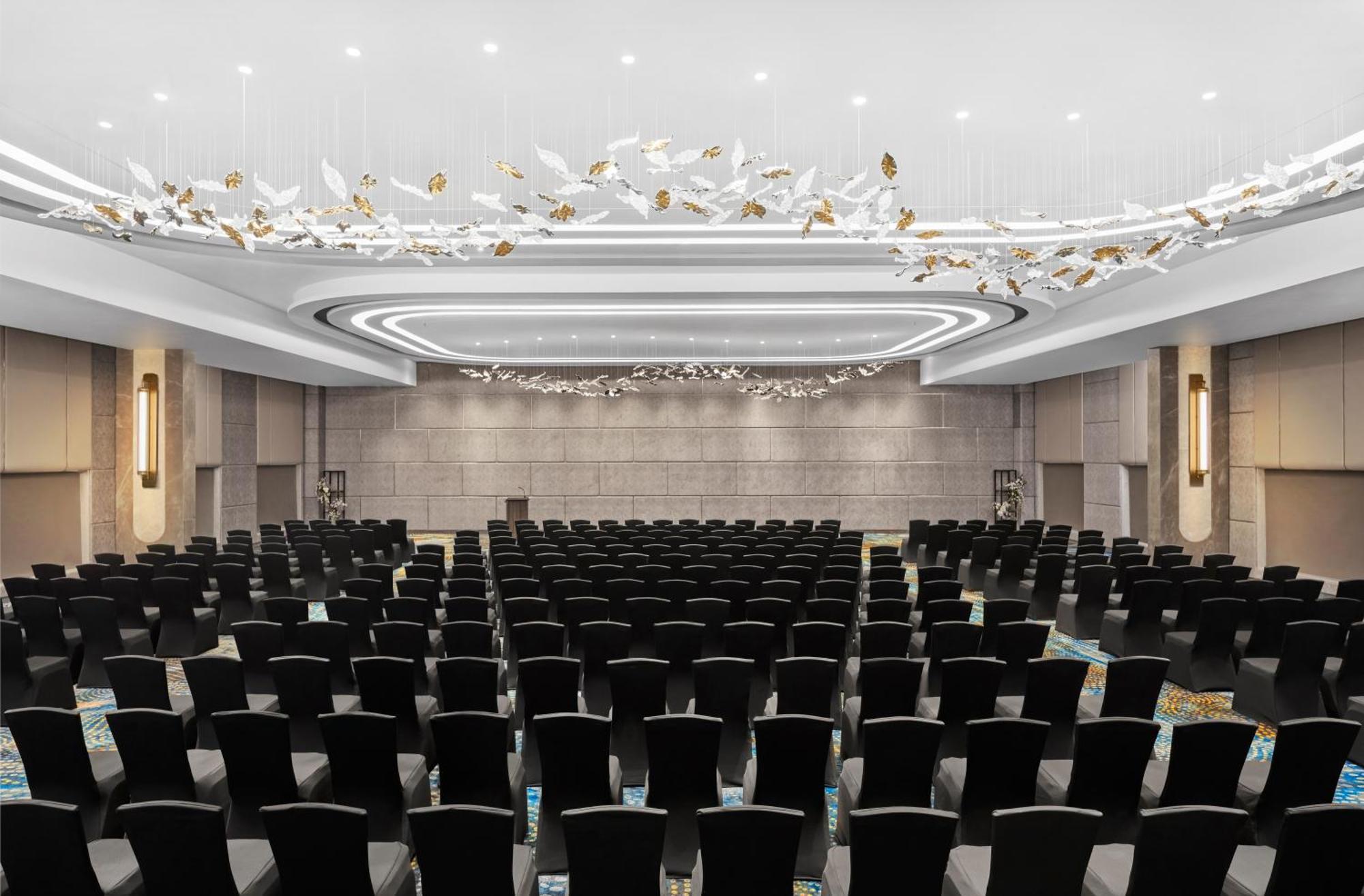 Novotel Mumbai International Airport Dış mekan fotoğraf The ballroom