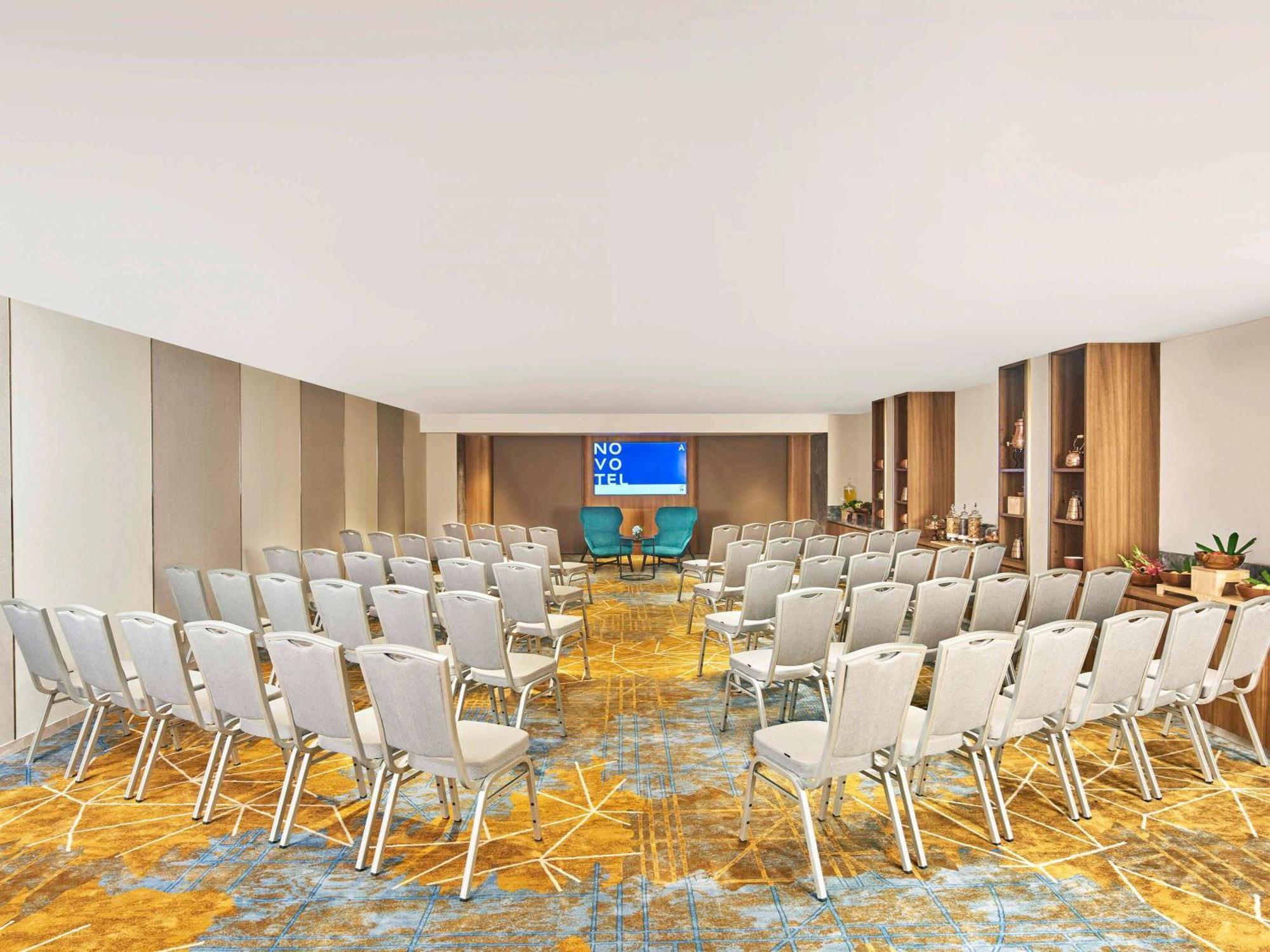 Novotel Mumbai International Airport Dış mekan fotoğraf